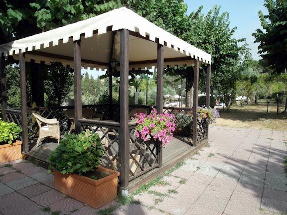 Hotel Villa Vecchia Monte Porzio Catone Exterior photo